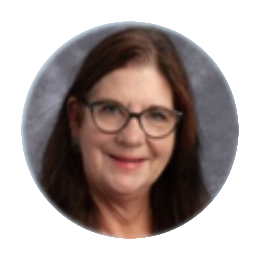 Gretchen Ledwik Headshot